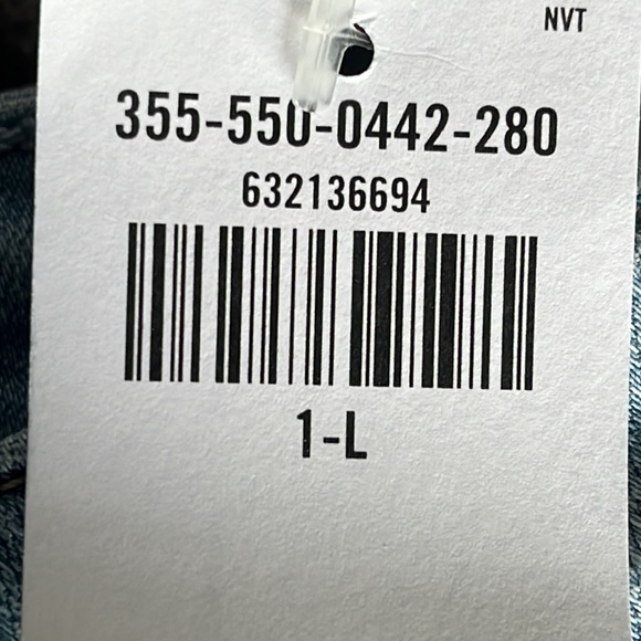 Hollister Light Wash Skinny Jeans - Picture 6 of 6